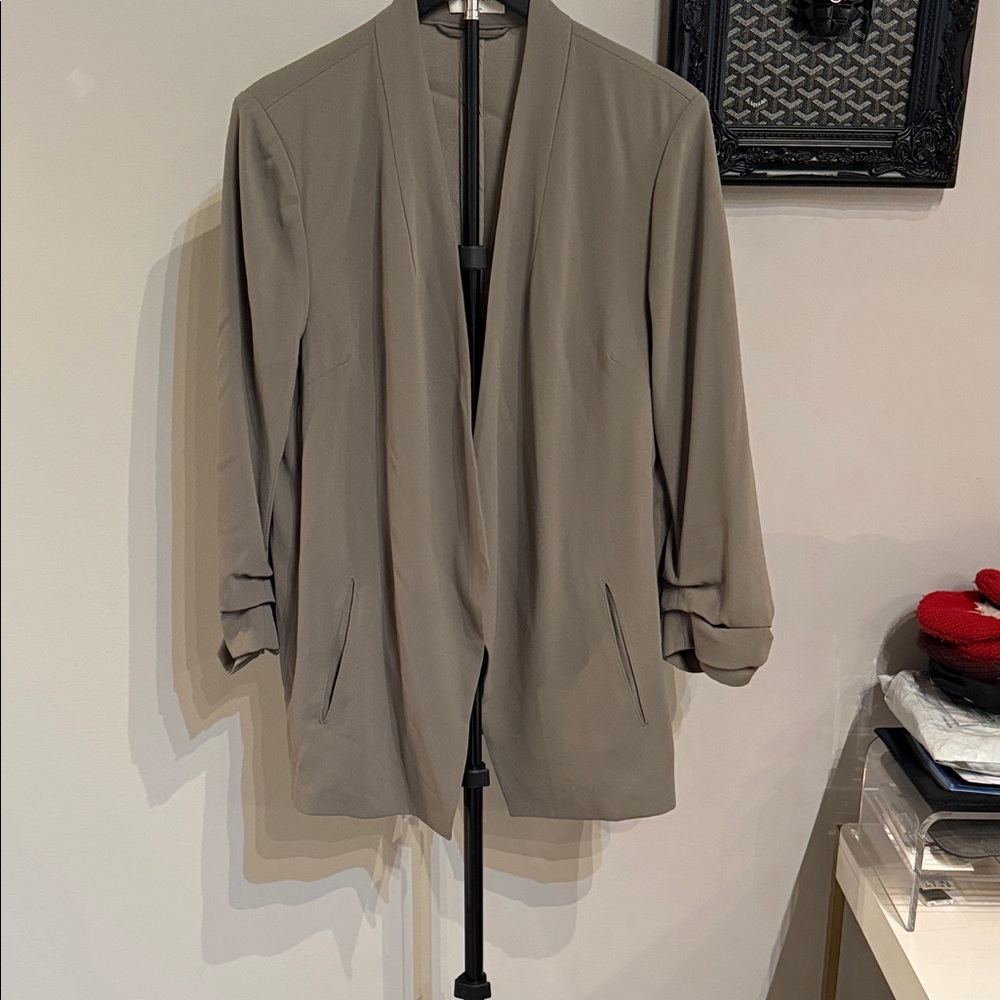 Aritzia Tan Blazer